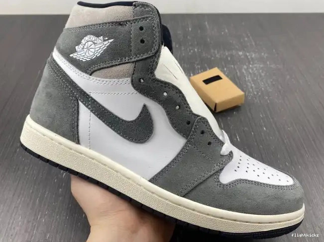 Washed Jordan DZ5485-051 Black Retro OG 1 High 0523